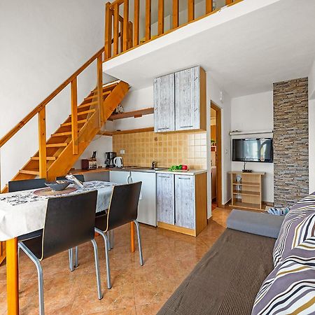 Apartments Mijic ميدولين المظهر الخارجي الصورة