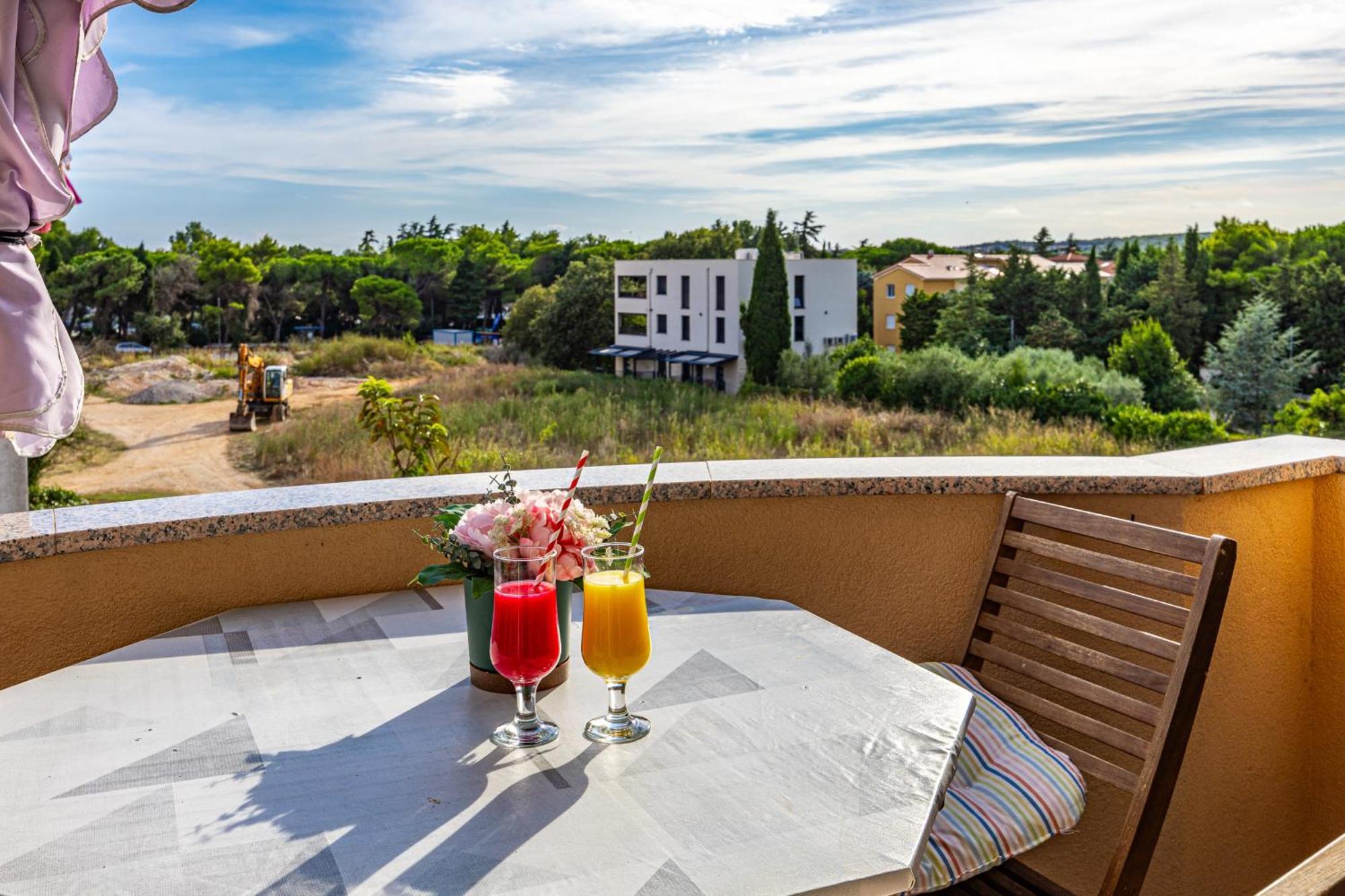 Apartments Mijic ميدولين المظهر الخارجي الصورة